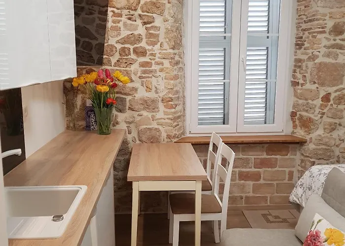 By The Sea - 14845 Ζαντάρ